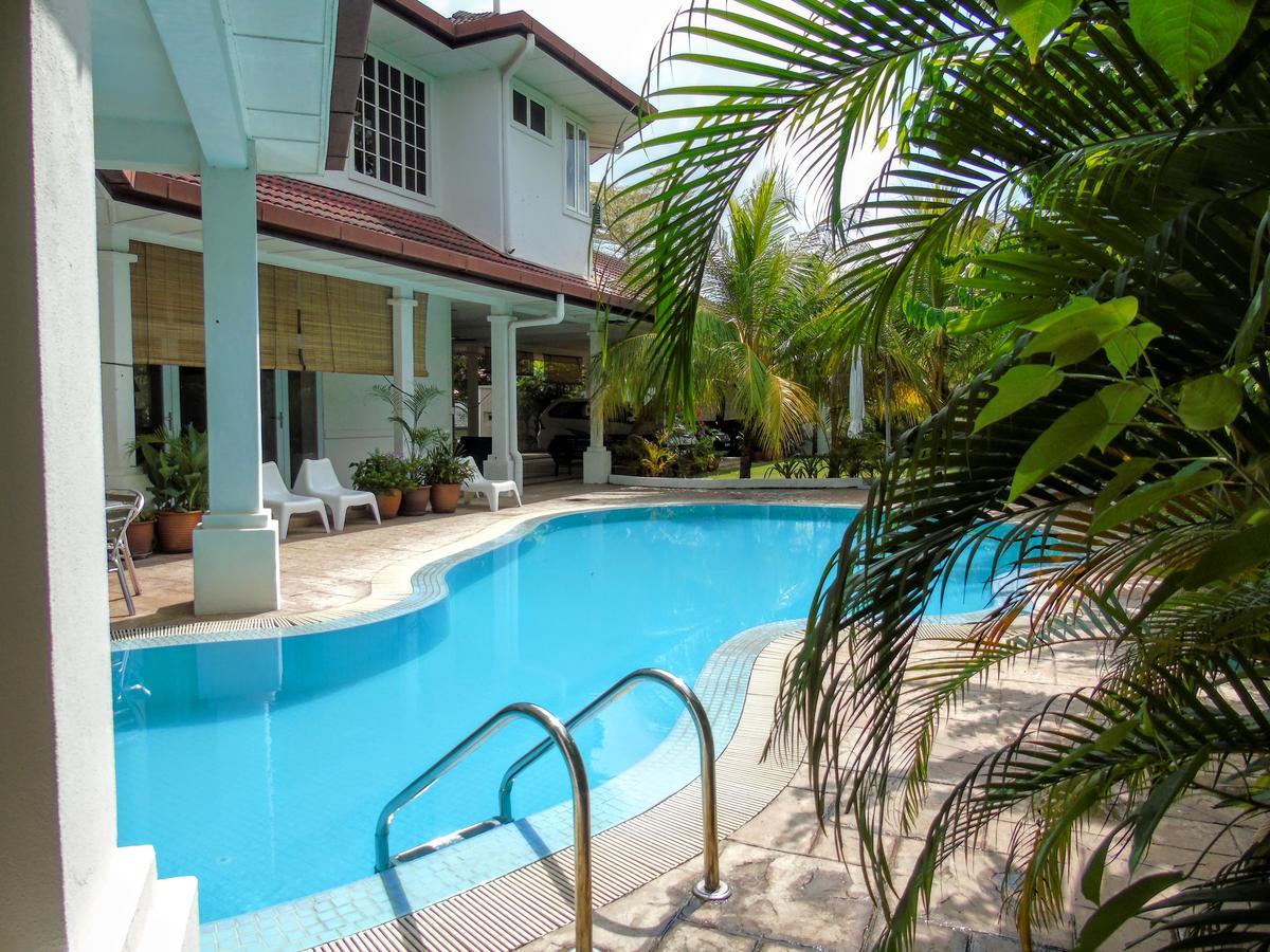Rumah Putih Near Klia เซปัง ภายนอก รูปภาพ