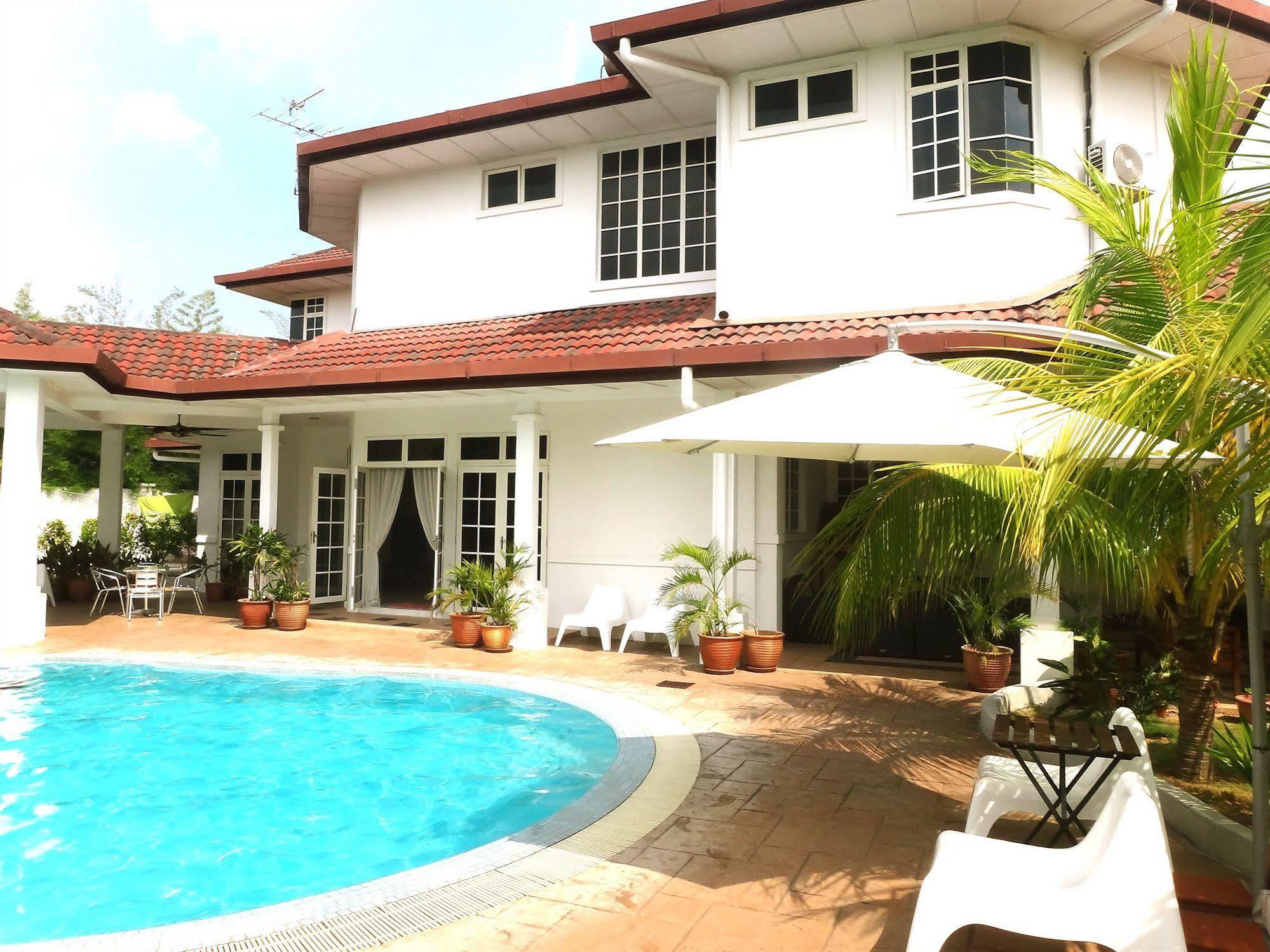 Rumah Putih Near Klia เซปัง ภายนอก รูปภาพ